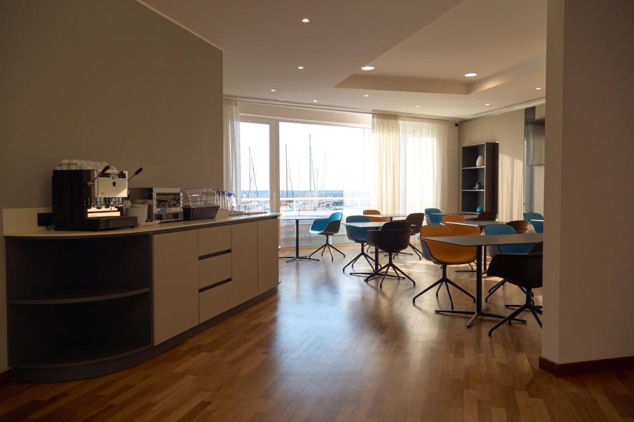 Sestante Marina Motel Капо-д'Орландо Экстерьер фото